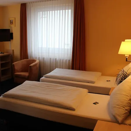 Landgasthof Hock 3*