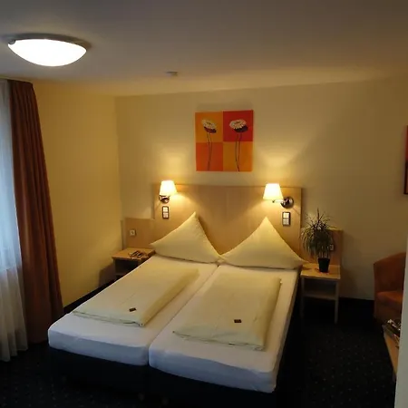 Landgasthof Hock 3*