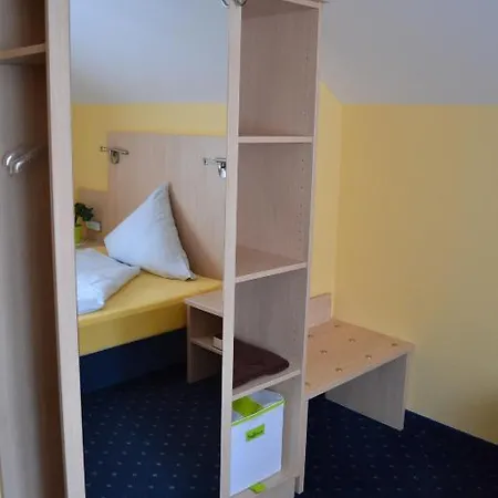 Pensión Landgasthof Hock 3*